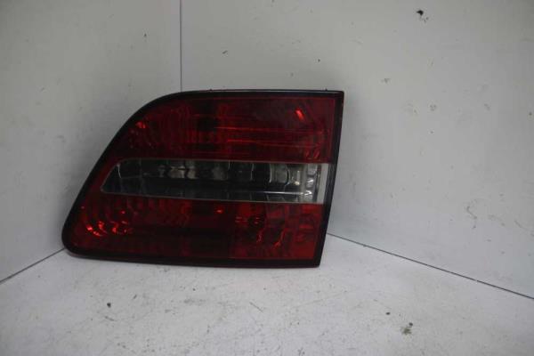 FEU ARRIERE DROIT FIAT STILO BREAK - Vue 1